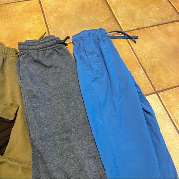 Boys Sz. L Athletic Pants Bundle (4 pair total) - Picture 7 of 12